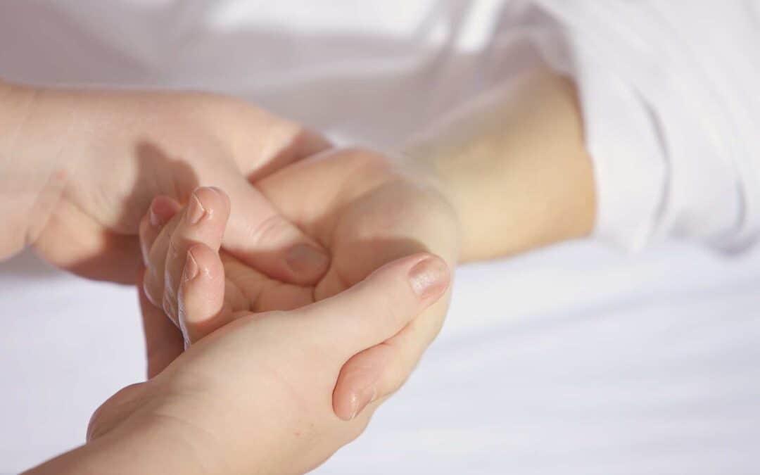 Devenir kinésithérapeute : L&rsquo;essentiel à savoir pour réaliser votre rêve
